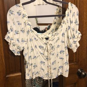 American Eagle White and Blue Floral Top